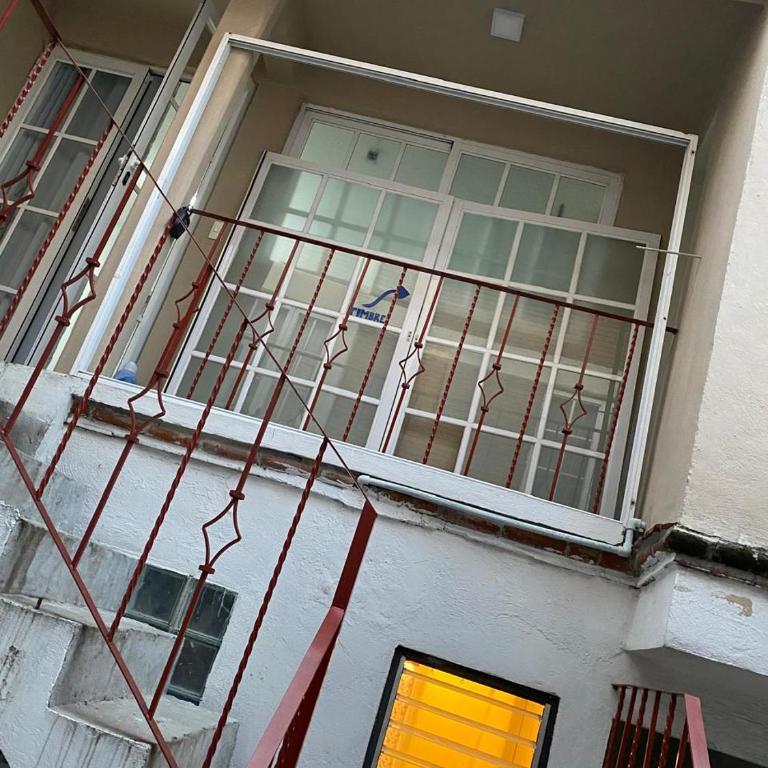 Charming apartment near Los Dinamos and Six Flags - One-Bedroom Apartment - 2