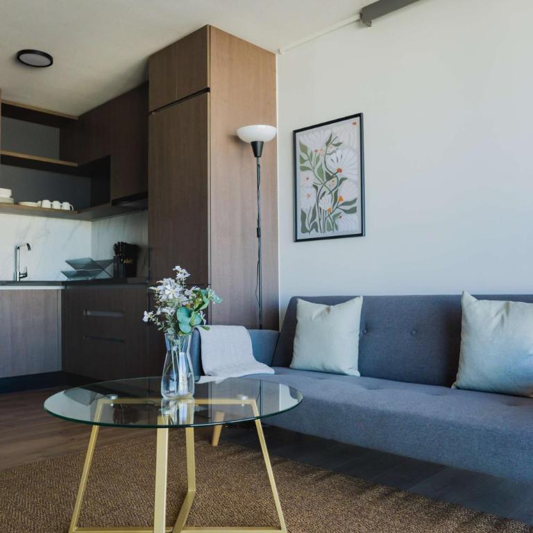 Elegant Oasis in the Heart of Las Condes 2BR - Apartamento - 16