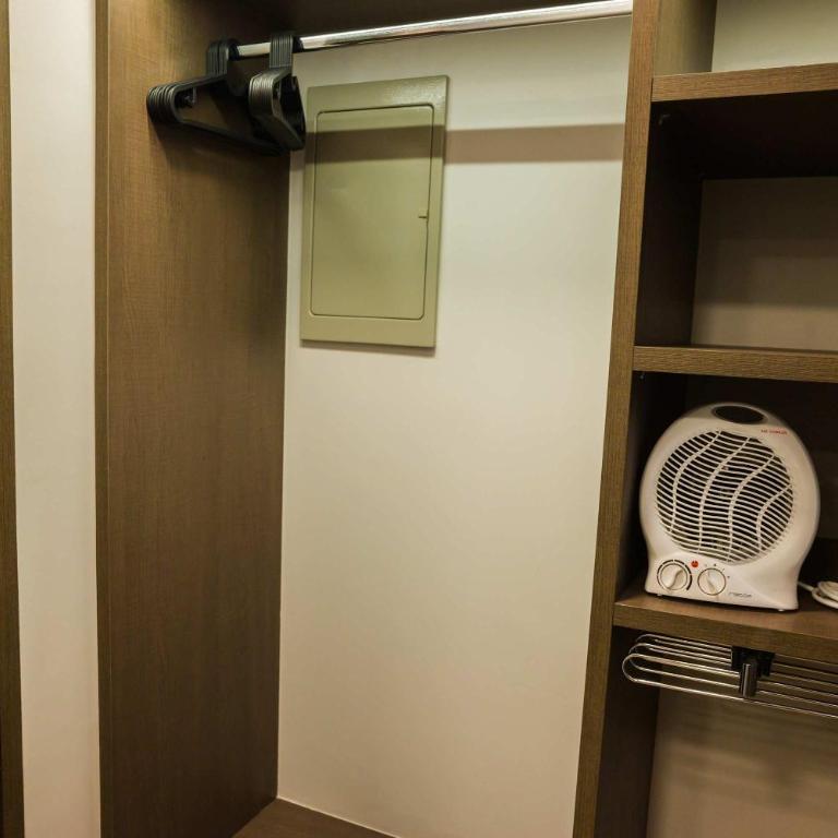 Elegant Oasis in the Heart of Las Condes 2BR - Apartamento - 25