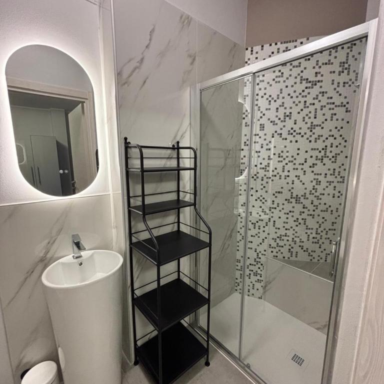 S&G Maison Le Piagge - Double Room with Private Bathroom - 5