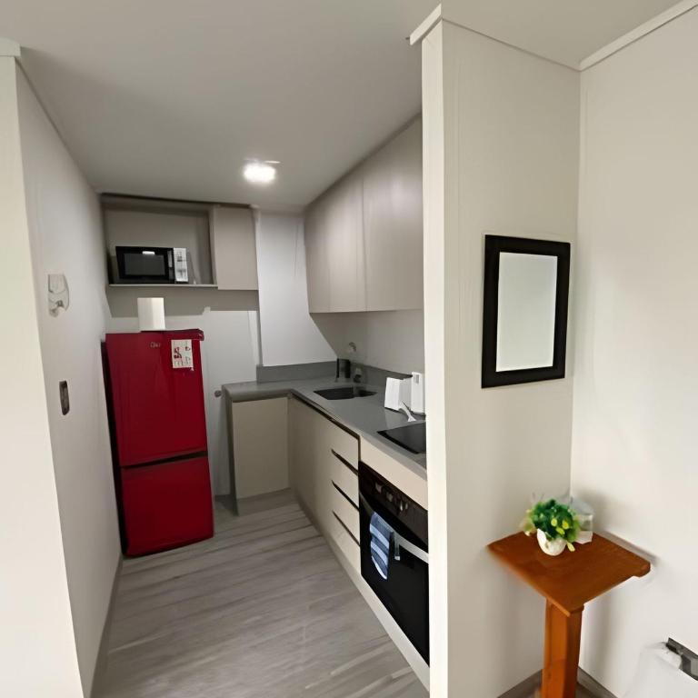Edificio Stepke - Two-Bedroom Apartment with Balcony and Terrace - 8
