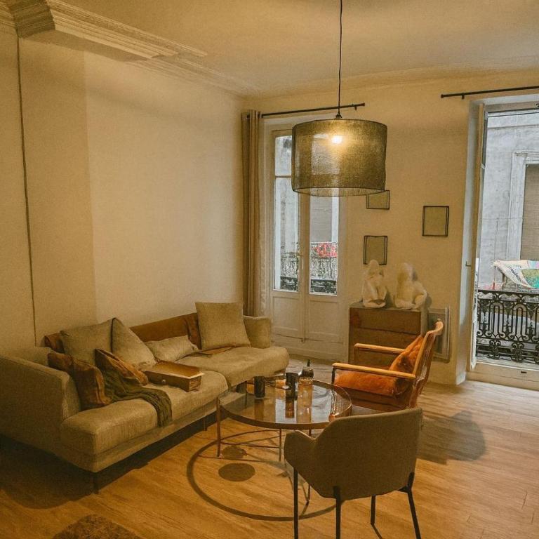 Bel appartement 1er étage climatisé au centre ville de Carpentras - Appartement 1 Chambre - 3