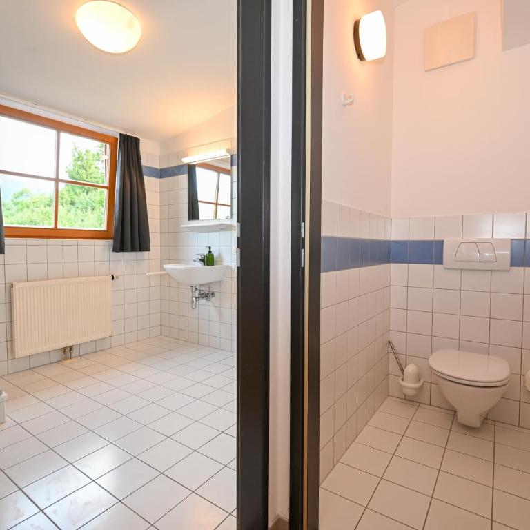 Schmitten 27 Rooms & Apartments by All in One Apartments - Comfort Vierbettzimmer - 3
