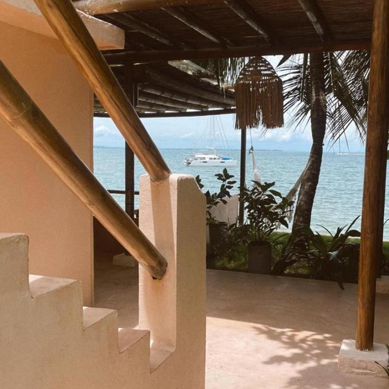 Stunning 6BR Beachfront Villa in Rosario - Villa - 20