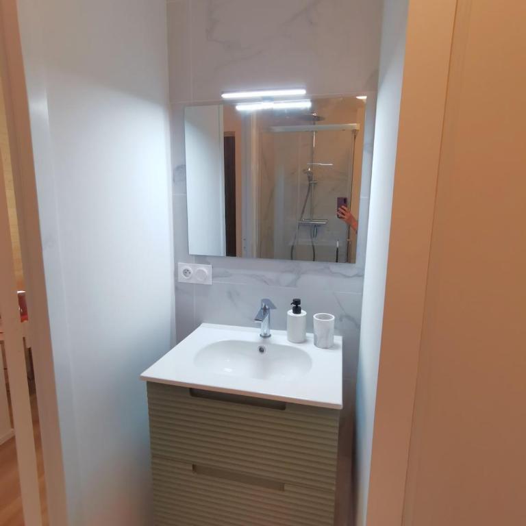 Studio moderne rdc 2p Résidence Violaine - Appartement 1 Chambre - 2
