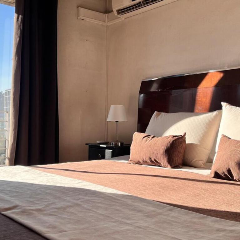 Comodo departamento en Pedro de Valdivia - One-Bedroom Apartment - 4