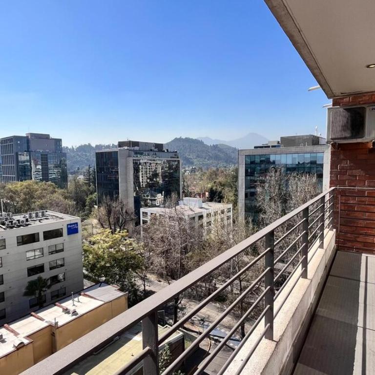 Comodo departamento en Pedro de Valdivia - One-Bedroom Apartment - 21