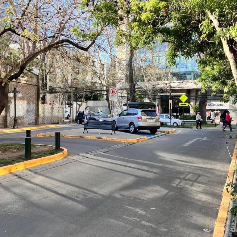 Comodo departamento en Pedro de Valdivia - One-Bedroom Apartment - 27