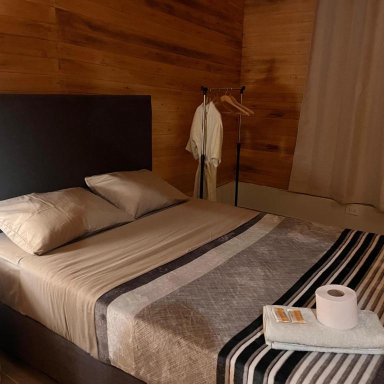 Departamento de 2 dormitorios a 10 minutos del centro - Two-Bedroom Apartment - 12