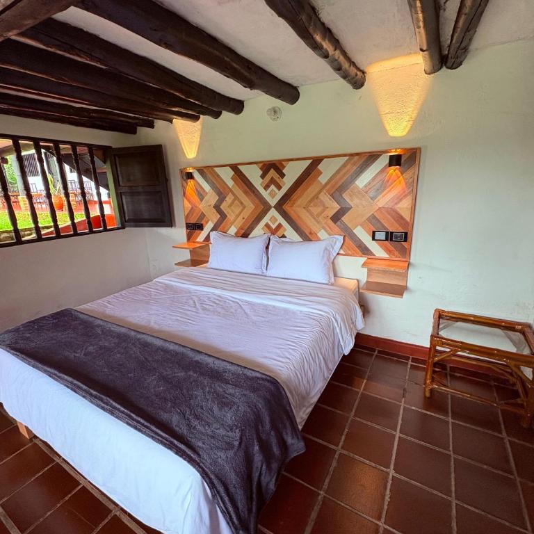 Hotel Hacienda Anacaona - San Agustín - Deluxe Room (2 Adults + 1 Child) - 1