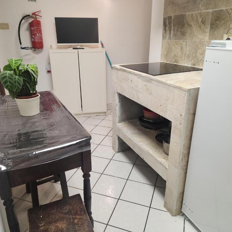 Pepi 77 - Appartamento con 2 Camere da Letto - 17