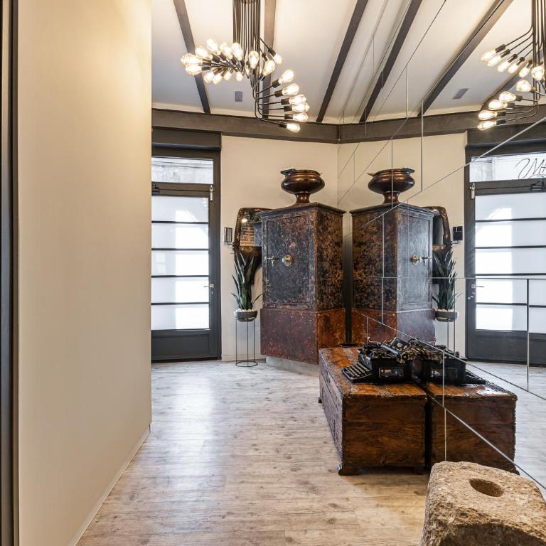 Waou Boutique SOL - Double Room with Private Bathroom - 9