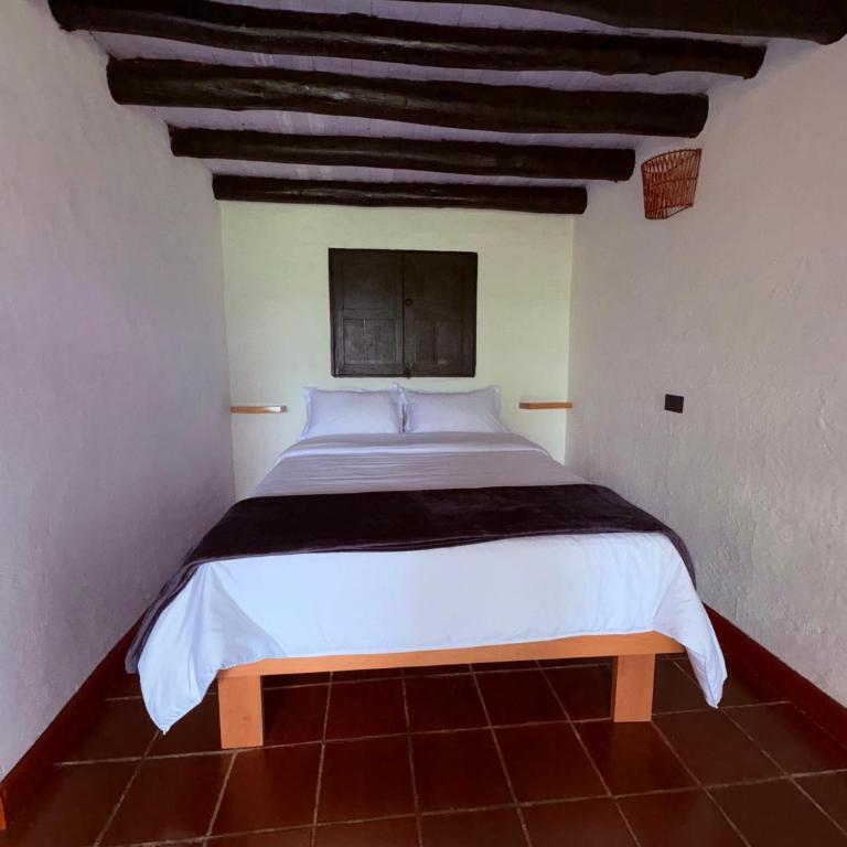 Hotel Hacienda Anacaona - San Agustín - Double Room with Two Double Beds - 5