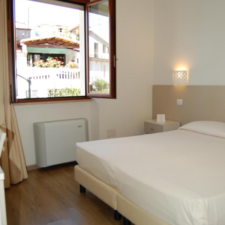 Hotel Nettuno - Camera Matrimoniale Classic - 1