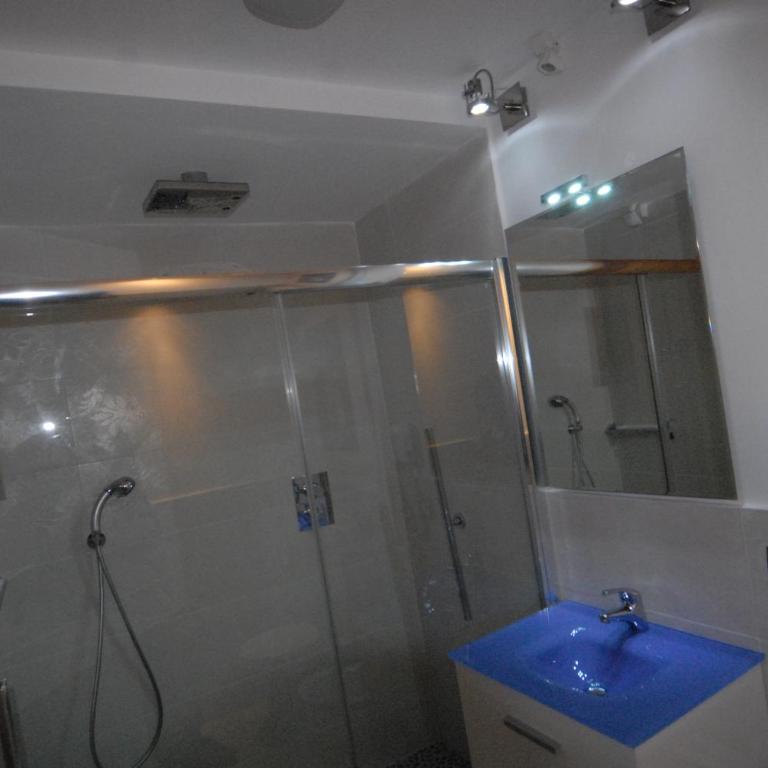 Cromotherapy Apartment - Appartamento con Vista Montagna - 12