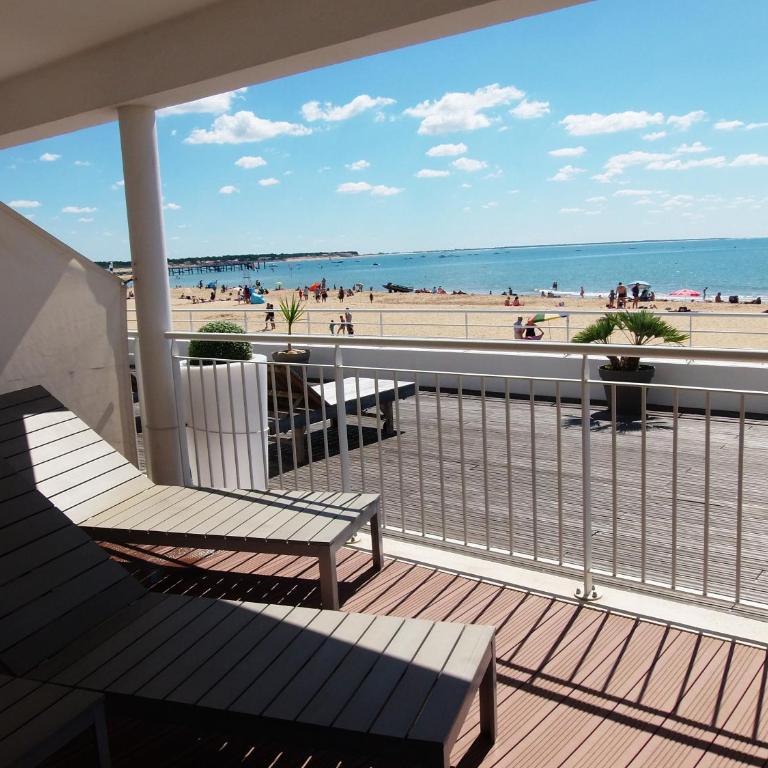 Résidence Belle Plage - Appartement avec Accès pour Personnes à Mobilité Réduite - 9