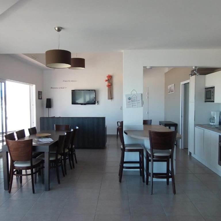 Résidence Belle Plage - Appartement avec Accès pour Personnes à Mobilité Réduite - 11
