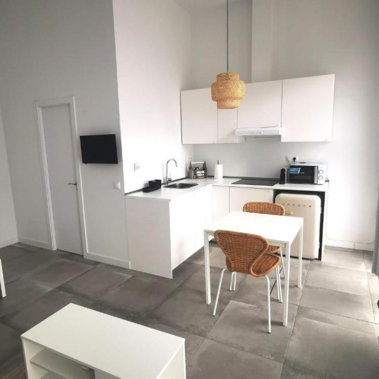 Apartamento Andrés Tamayo AV AMERICA - One-Bedroom Apartment - 4