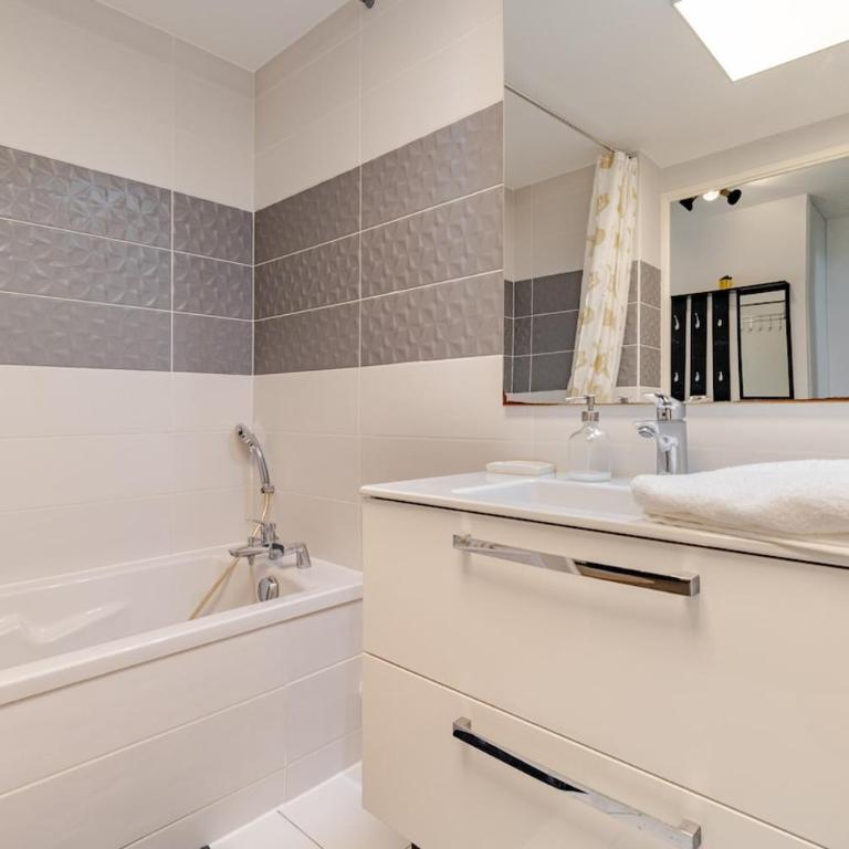 Le Cocon de Beaumont - T3 Cozy - Appartement 1 Chambre - 30