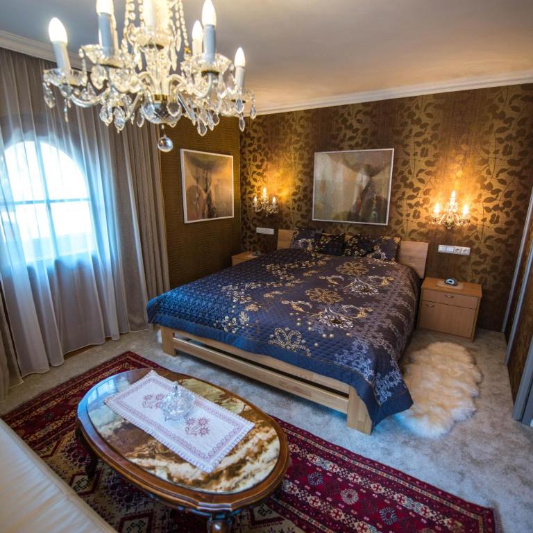 Moroder Haus - Apartment mit 2 Schlafzimmern und Balkon - 2