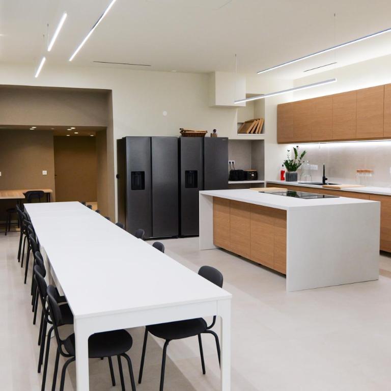 Extra Spacious Modern Apartment HUB Nice Center - Loft - 73