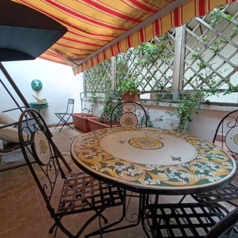 B&B A Florence View - Standard Triple Room - 8