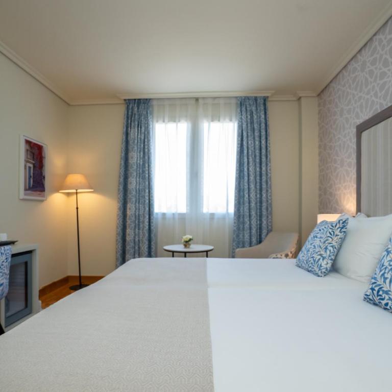 Hesperia Córdoba - Habitación Doble Superior - 10