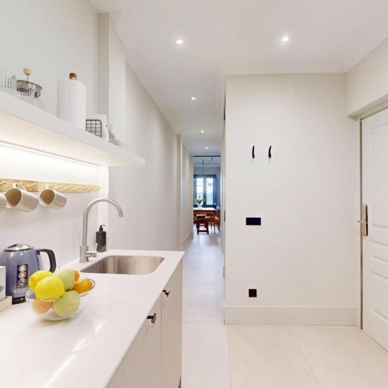 Sol y El Madroño - One-Bedroom Premium Apartment - 12