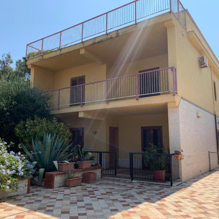 Villino Toti e Silvana - a 50 mt dal mare - Casa con 1 Camera da Letto - 3
