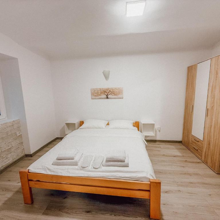 Central Spot Belgrade - ART residence - One-Bedroom Apartment - 12