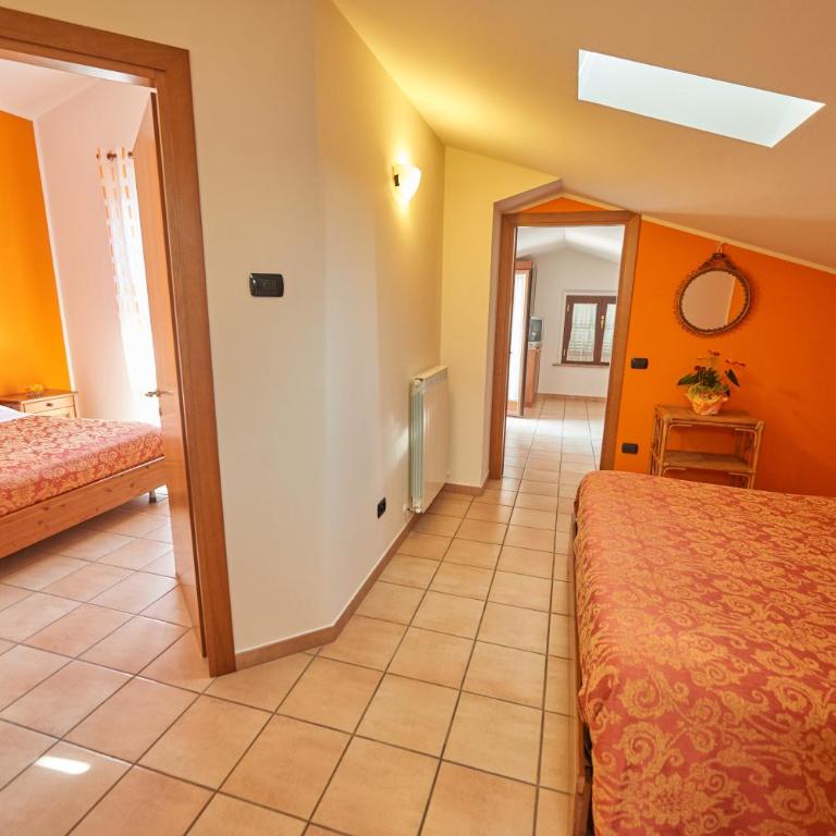 Agriturismo La Panoramica - Quadruple Room with Terrace - 7