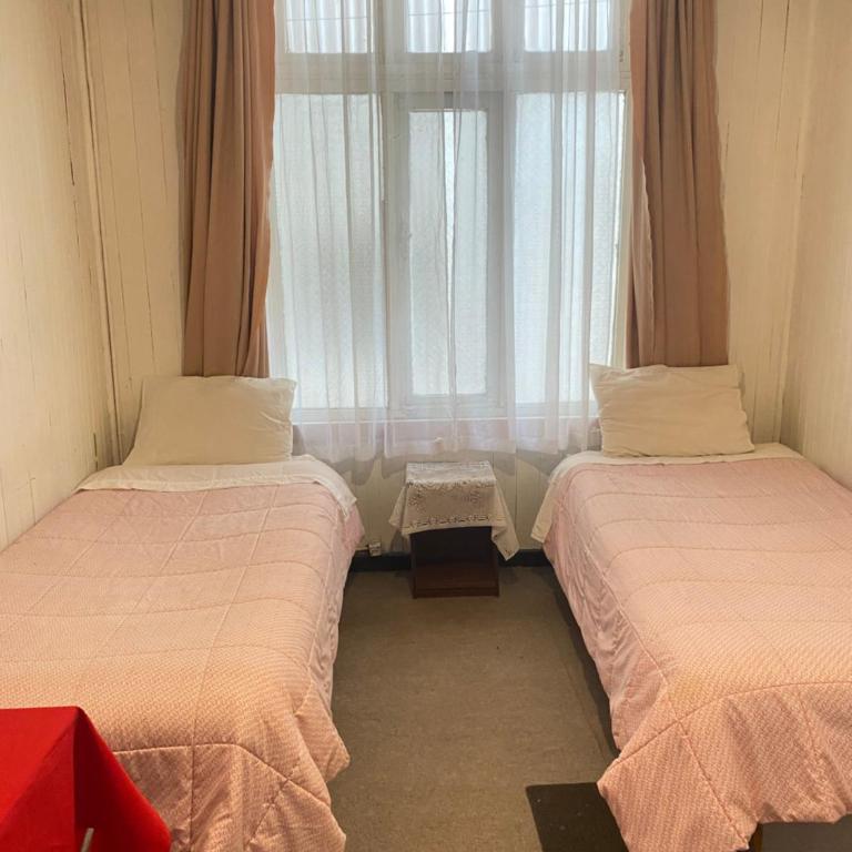 Hostal en Valdivia - Habitación Doble Económica - 2 camas - 2