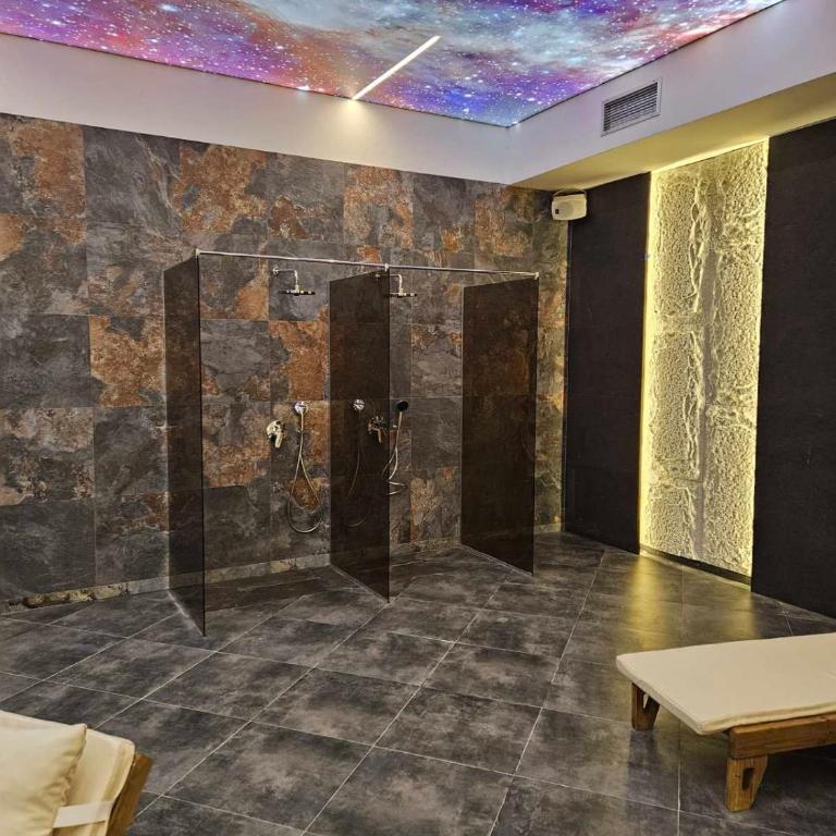 UN lux - Residence Hill - One-Bedroom Apartment - 34