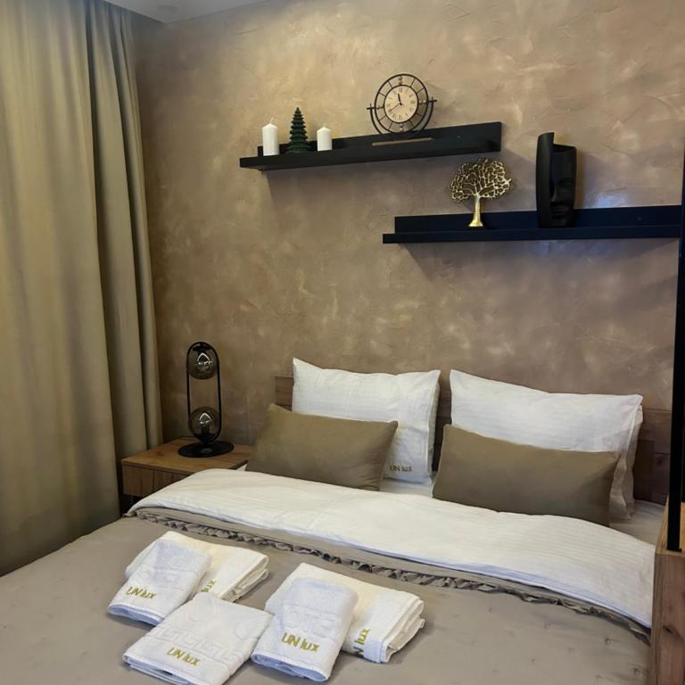 UN lux - Residence Hill - One-Bedroom Apartment - 10