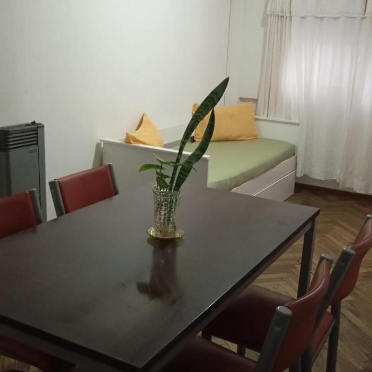 Apart La Justina 1, Zona Hospitales, HPR, Español Italiano, La Fluvial Club Provincial, Cochera opcional - One-Bedroom Apartment - 3