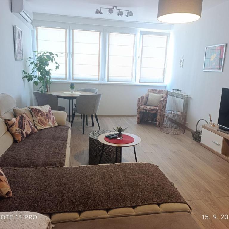 Apartman Zara - One-Bedroom Apartment - 4