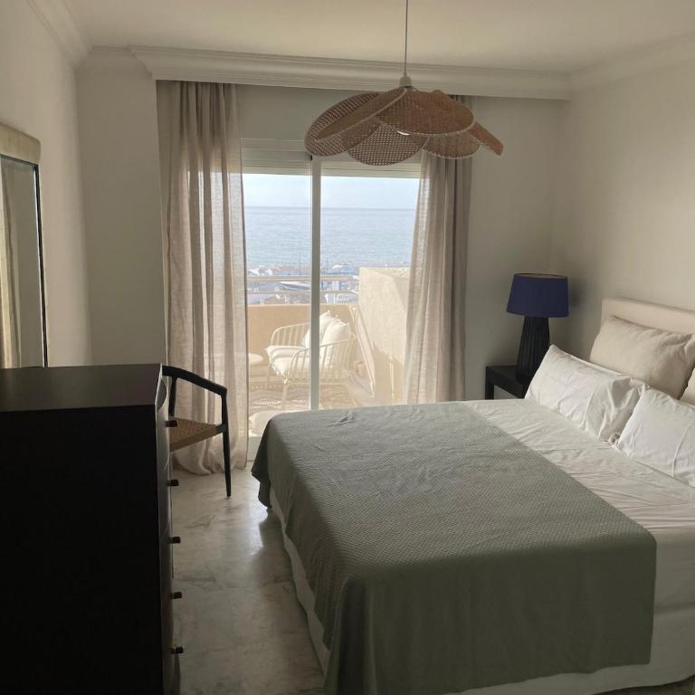 MyHouseSpain - Vistas al mar en Puerto Banus - Apartamento de 3 dormitorios - 3