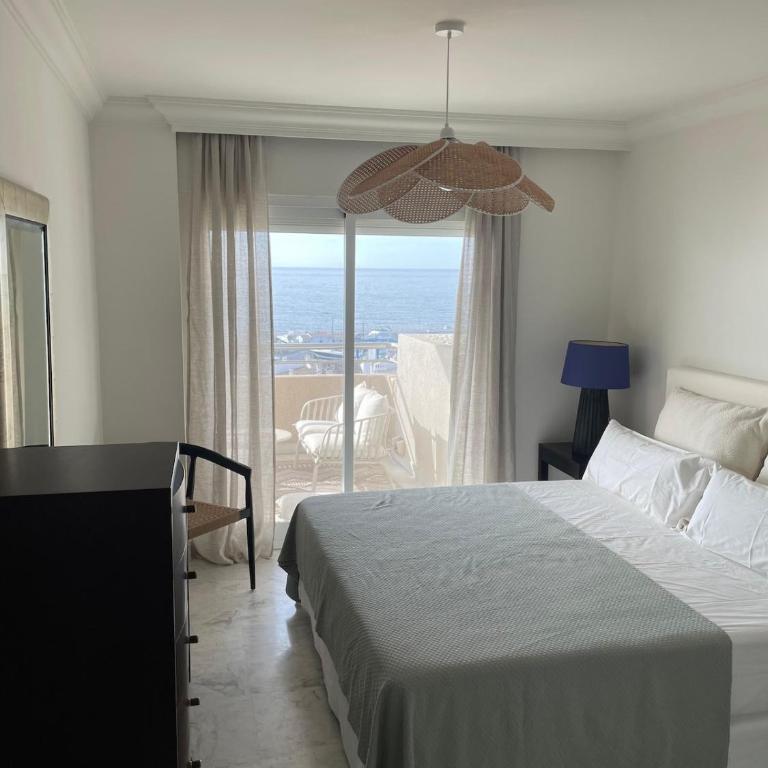 MyHouseSpain - Vistas al mar en Puerto Banus - Apartamento de 3 dormitorios - 11