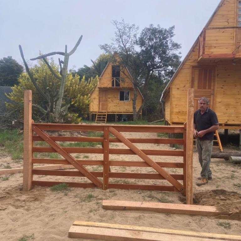 Surf Camp - One-Bedroom House - 2