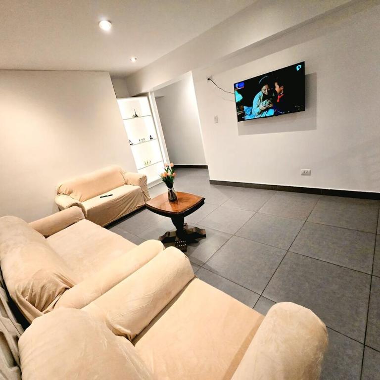 barranco apartament R&M - Three-Bedroom Apartment - 13
