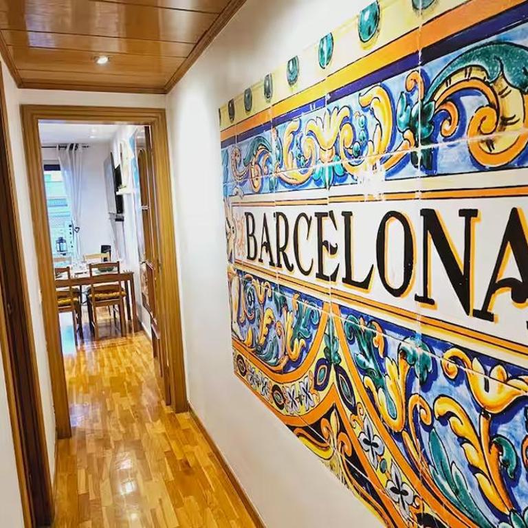 Apartamento exclusivo junto Sagrada Familia Barcelona - Three-Bedroom Apartment - 31