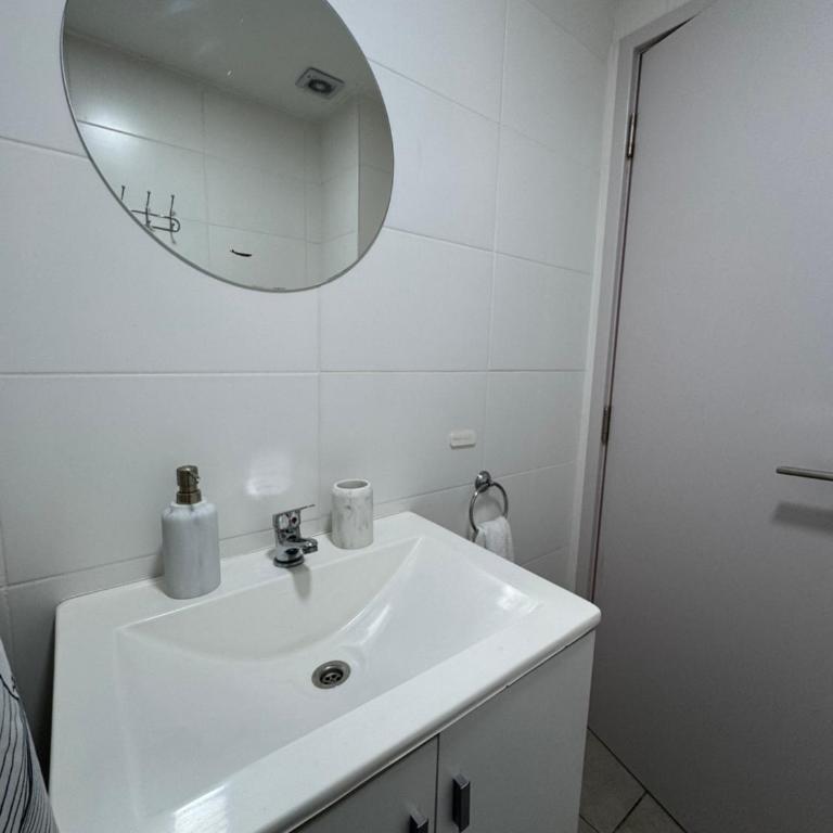 Departamento dos dormitorios Rosario centro - Two-Bedroom Apartment - 17
