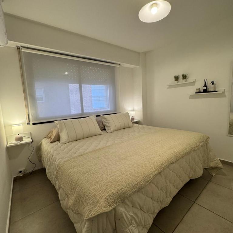 Departamento dos dormitorios Rosario centro - Two-Bedroom Apartment - 1