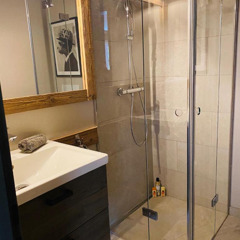 Chalet Bull Zermatt - Apartamento de 2 dormitorios con vistas a la montaña - 26