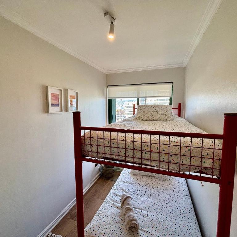 Spacious apartment facing the beach and San Martin - Apartment - 4