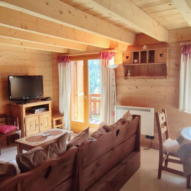 Chalet haut de gamme à Isola 2000, proximité pistes, 6 couchages, Wi-Fi inclus - Chalet 2 Chambres - 9