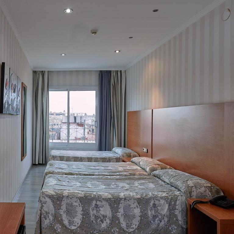Ramblas Hotel - Double Room with Extra Bed - 1