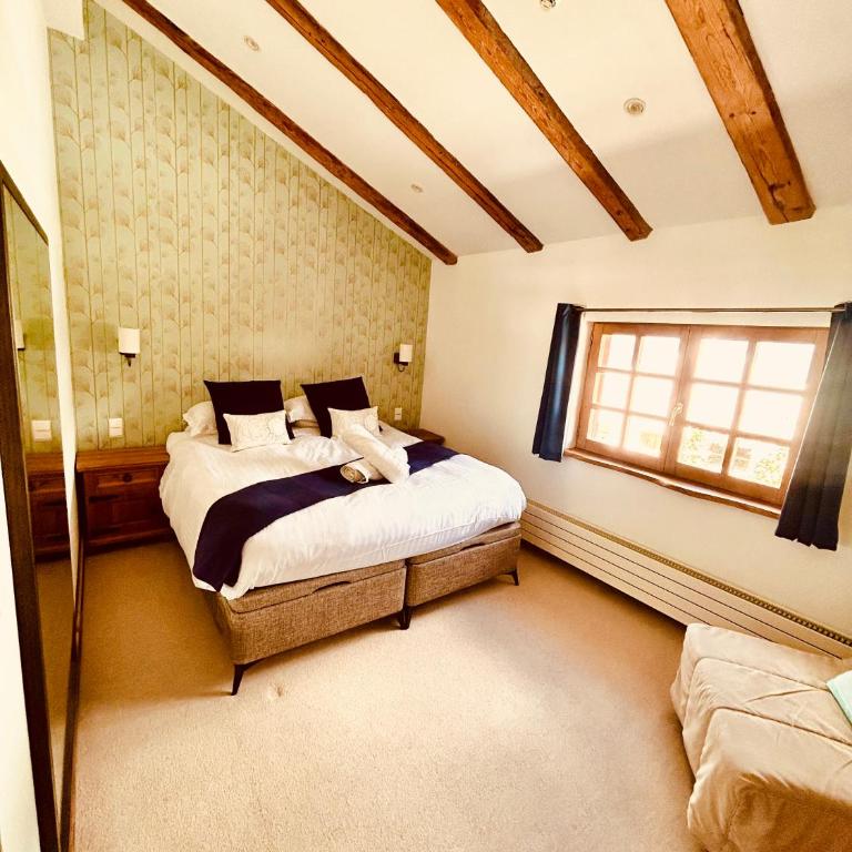 Ferme du Ciel - Chambre Lit King-Size - Vue sur Montagne - 2