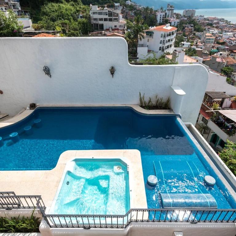 Casa Mateo - Three-Bedroom Home - 17