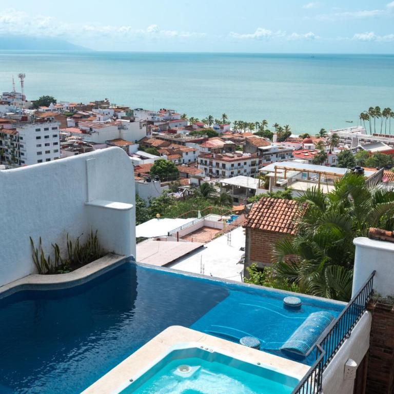 Casa Mateo - Three-Bedroom Home - 20